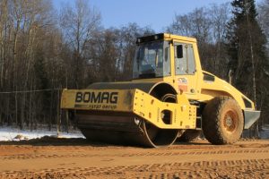 КАТОК ДОРОЖНЫЙ BOMAG BW 219