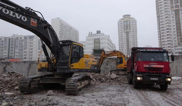 Вывоз и разработка грунта в Москве-компания Техоптимум.