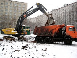 Нужно вывести грунт? звоните в компанию Техоптимум