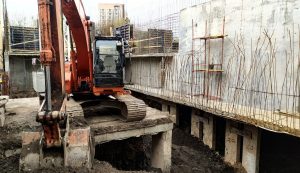 Экскаватор HITACHI ZX225USRLC компании Техоптимум