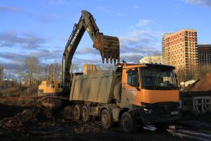 Компания Техоптимум оказывает услугу вывоза строительного грунта под ключ.